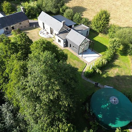 Vila Le Moulin Des Rivieres Breel Exteriér fotografie